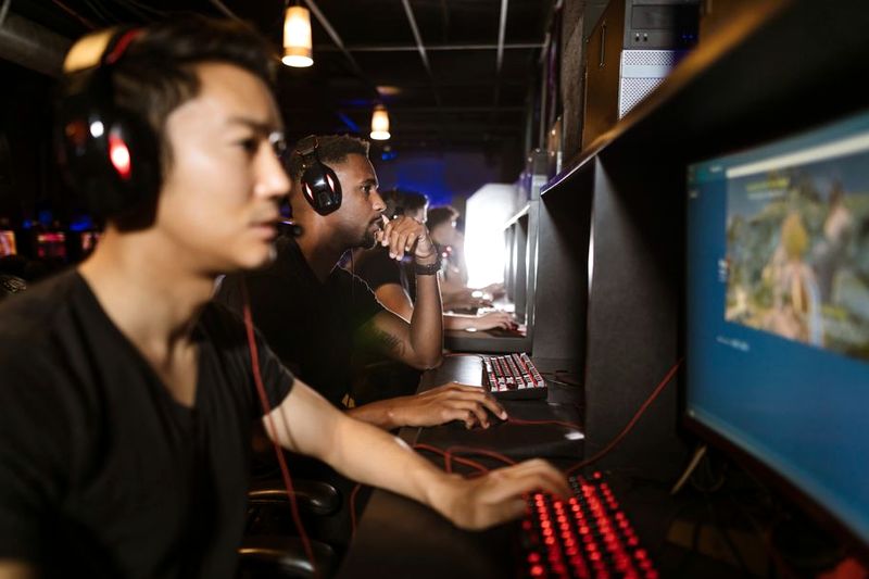 game crypto Debet